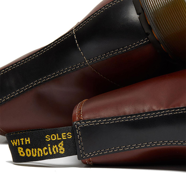 dr martens 1460 Abruzzo WP boots in Brown & Black