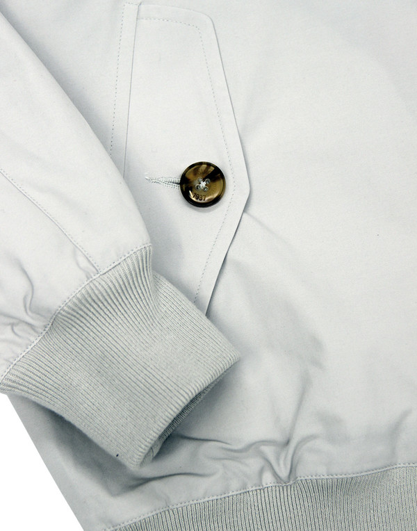 Sleeve cuff and pocket button on Baracuta G9 Mod 60s Men's Made in England Harrington Jacket in Mist Grey