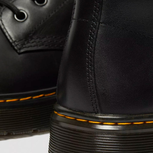 Dr Martens Thurston Men's Chukka Boots in Black Lusso Leather 27778001