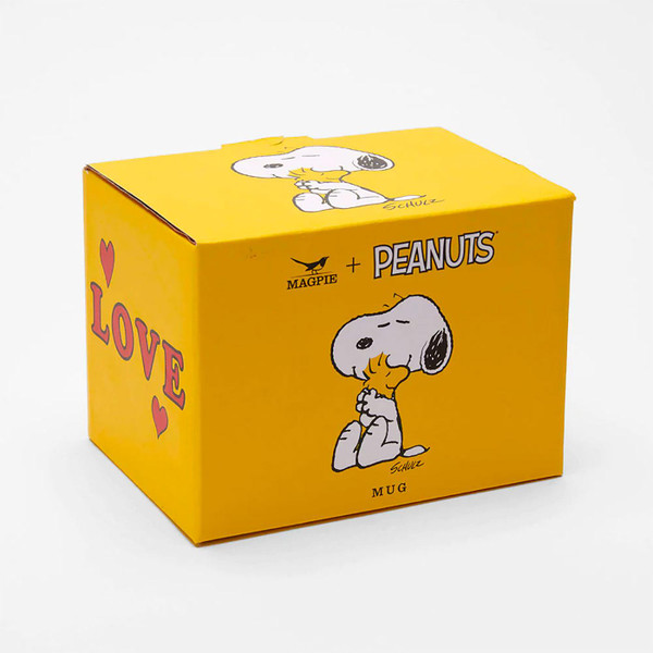 Magpie x Peanuts Snoopy Retro Love Mug in Box