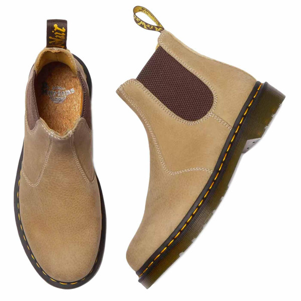 Dr Martens 2976 Chelsea Boots in Savannah Tan Tumbled Nubuck and E H Suede 31697439