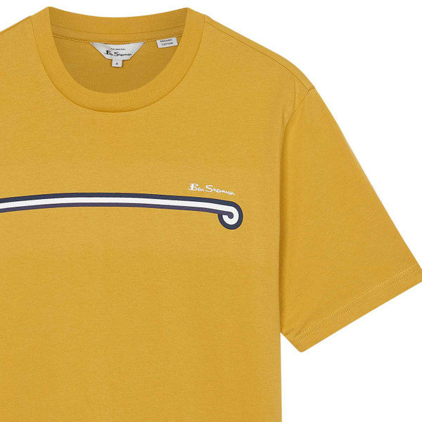 Ben Sherman Mod Target Surf Stripe Crew Neck T-shirt in Sunflower 0076114 461