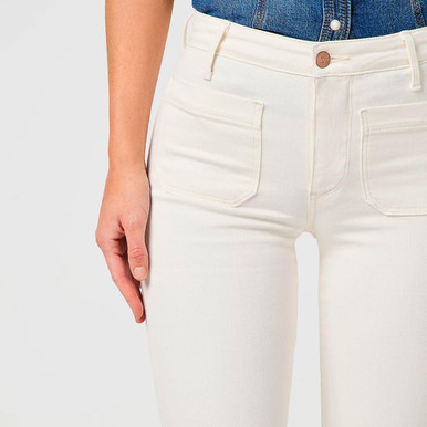 Wrangler Women's Retro '70s Flare Worn White Denim Jeans