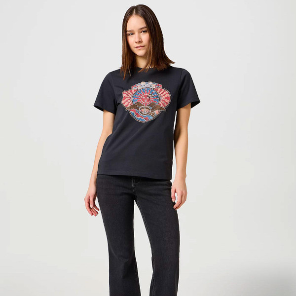 Wrangler Women's Vintage 70s Graphic Tee in Faded Black 112362563
