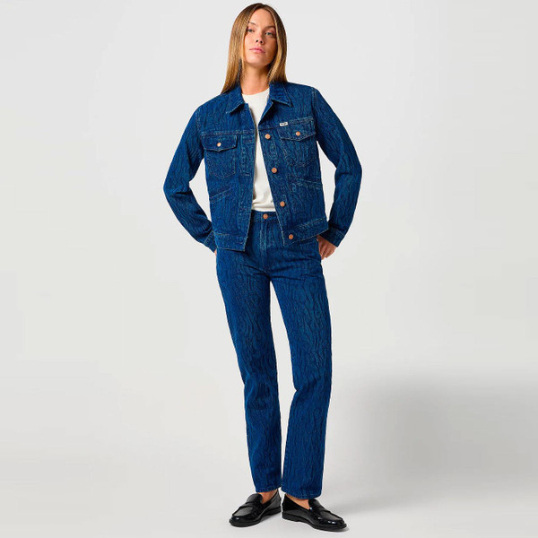 Wrangler Women's Heritage Denim Patterned Jacket in Groovy 112362983