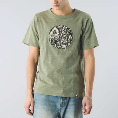 Pretty Green Men's Aquarelle Applique Logo Tee in Green