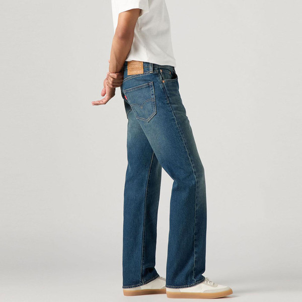 Levi's 527 Slim Bootcut Retro Jeans in Worth The Time 055270742