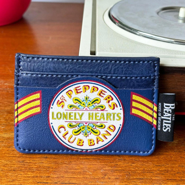 The Beatles Sgt. Pepper Card Holder Wallet TBSPCAR001