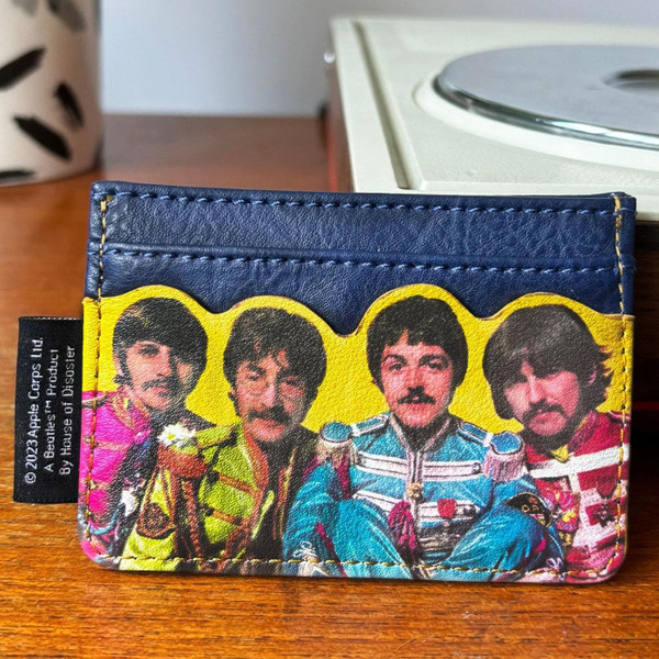 The Beatles Sgt. Pepper Card Holder Wallet TBSPCAR001