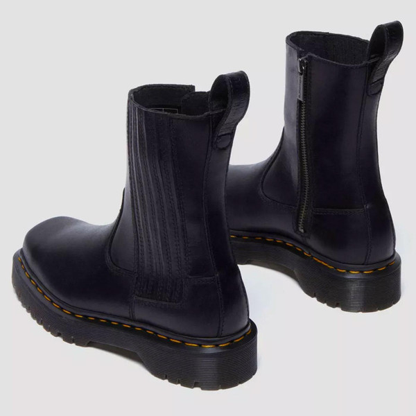 Dr Martens Women's Amaayah Lo Leather Boots in Black 31950001