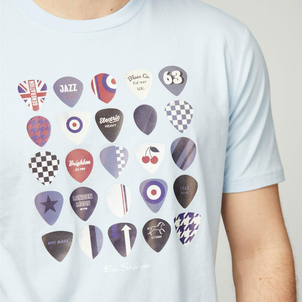 Ben Sherman Men's Retro Guitar Plectrum T-shirt in Sky 0078222 120