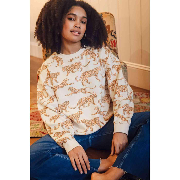 Sugarhill Eadie Relaxed Leopard Print Sweatshirt in Cream SW0165