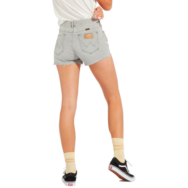Wrangler Women's Retro 1970s Indie Boyfriend Fit Denim Shorts in Icy Grey