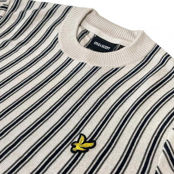 Lyle And Scott Mod Vertical Stripe Knit Crew Neck Jumper in Cove KN2101VC