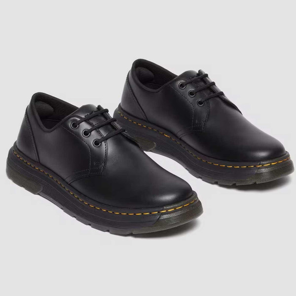 Dr Martens Crewson Lo Men's Shoes in Black Leather 31669001
