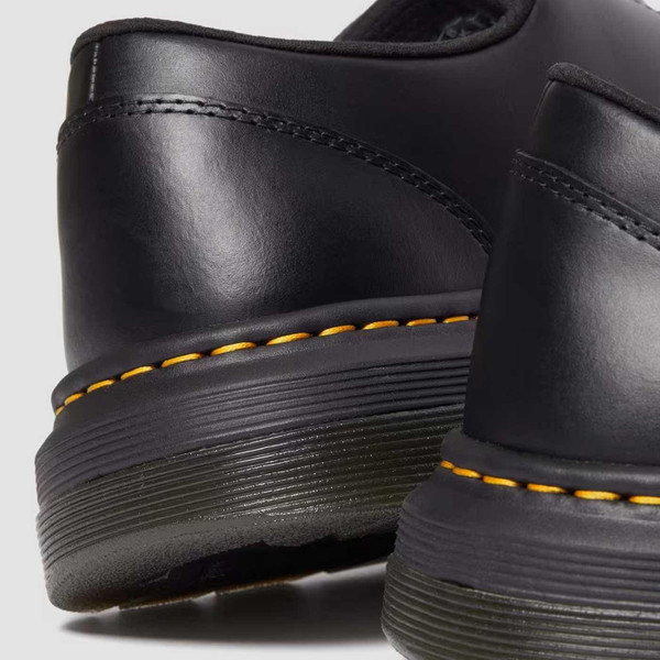 Dr Martens Crewson Lo Mod Shoes in Black Leather