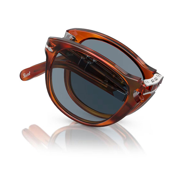 Persol 714SM Steve McQueen Foldable Retro Sunglasses in Terra Di Siena Persol 714SM Steve McQueen Foldable Retro Sunglasses in Terra Di Siena