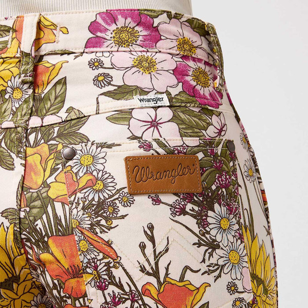 Wrangler Women's Floral Cowboy Shorts 112352053