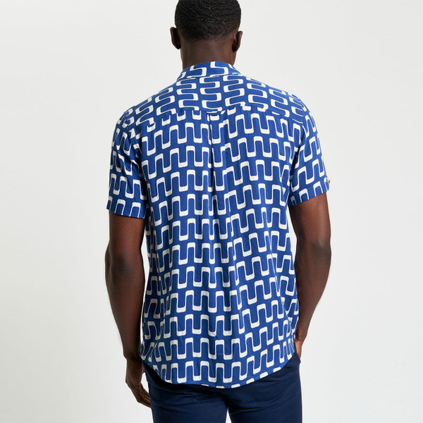Ben Sherman Retro 1970s Abstract Jazz Print Shirt in Royal Model Photo Back
