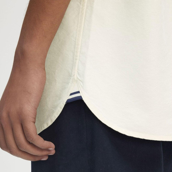 Scoop hem on Fred Perry Mod Men's Button Down Short Sleeve Oxford Shirt in Ecru