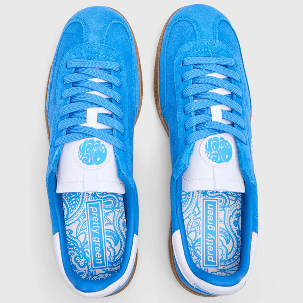 Overhead view of Pretty Green Live Forever Ramblas Trainers in Sky Blue G25Q3MUACC308