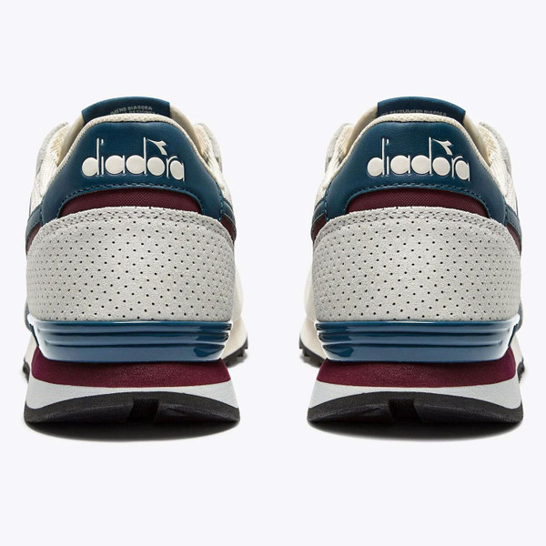 Diadora Camaro M2 Trainers in Whisper White 501 182177 c0094 Back Photo