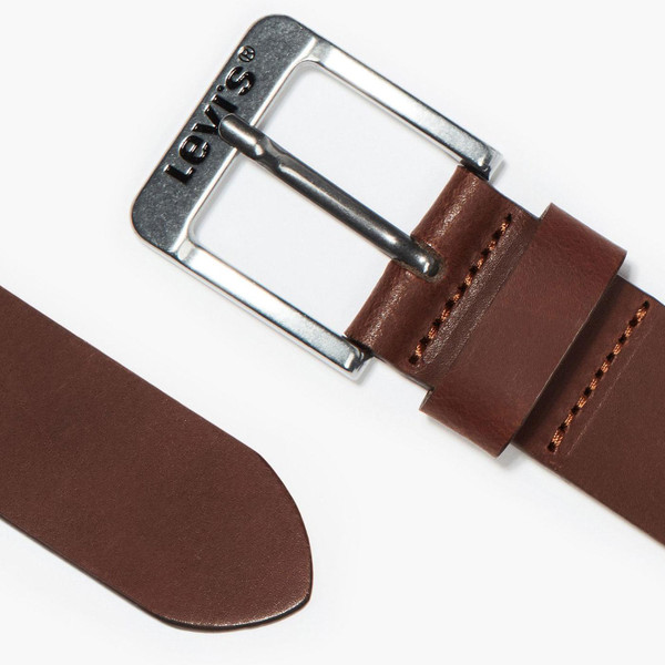 Levi's Free Premium Leather Belt in Brown 380160123 Close Up