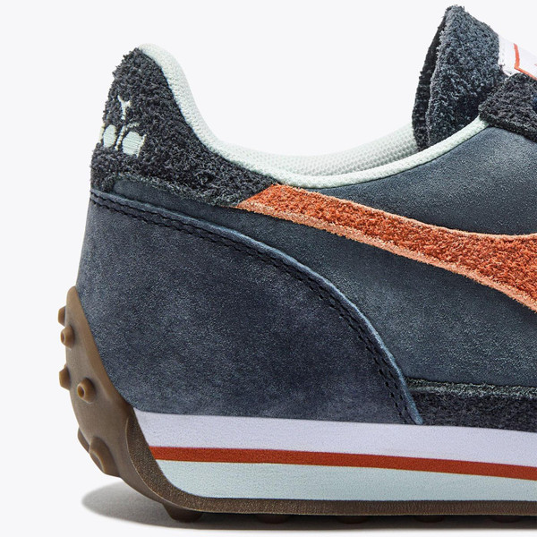 Rally Diadora Hairy Suede Trim Retro 1980s Trainers in Blue Ottano Close Up