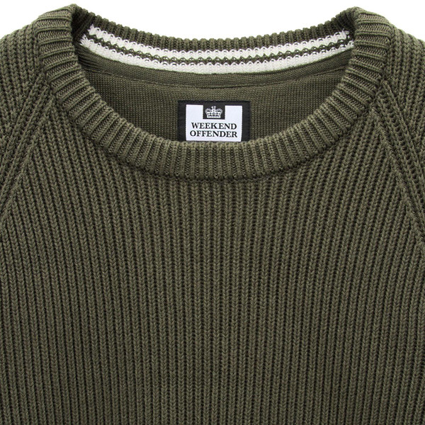 Knit detail on Weekend Offender Morello Ribbed Fishermans Sweater in Forest Green KW3A04