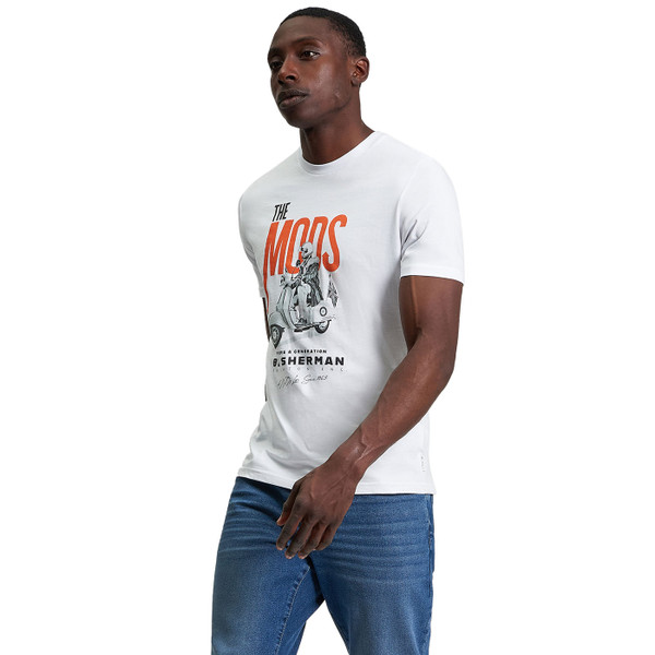Ben Sherman Men's Mod Scooter Poster T-shirt in White 1013197 010 pictured on model from side.