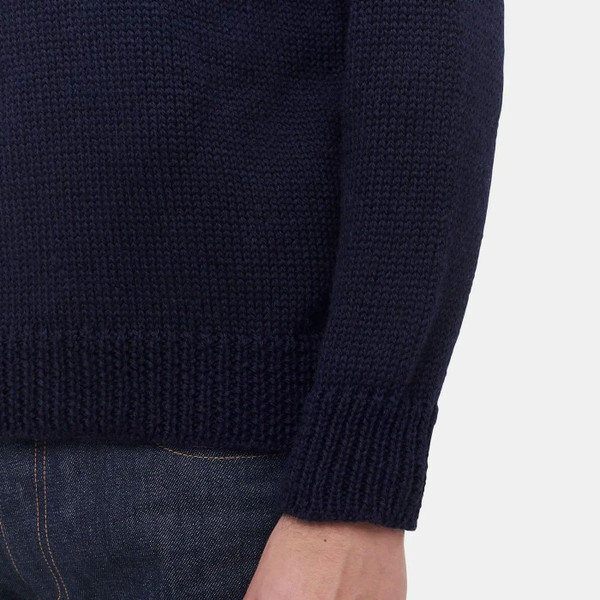 Gloverall Submariner Retro Chunky Knit Roll Neck Jumper in Navy Made in England close up of cuff