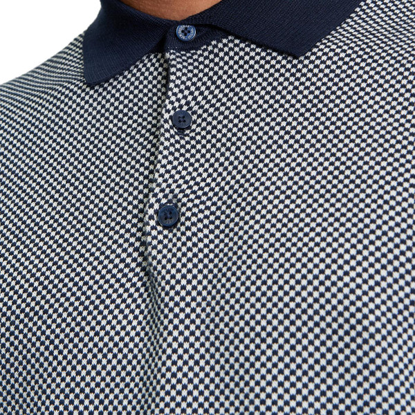 Ben Sherman Men's Mod Bi-Coloured Textured Polo Shirt in Dark Navy 1013027 025 fabric close up