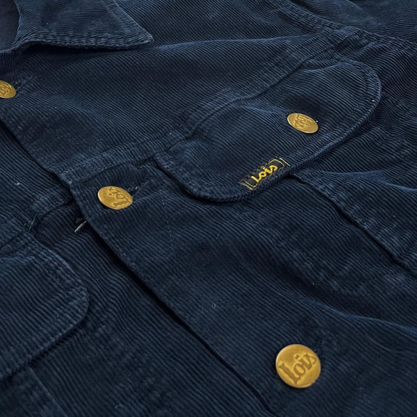 Lois Tejana Men's Mod Needle Cord Western jacket in Navy - Pocket Detail