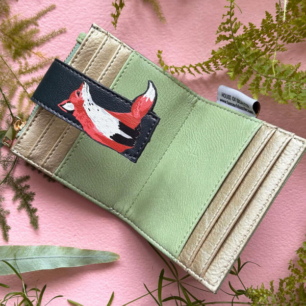 Secret Garden Embroidered Velvet Fox Coin Purse by House of Disaster - Retro Giftware - Lifestyle Inside View