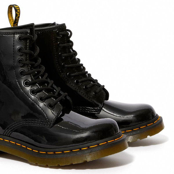 dr martens womens 1460 laced boots patent lamper black