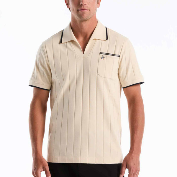 Man wearing Original Penguin Archive Skipper Collar 50s Polo in Birch