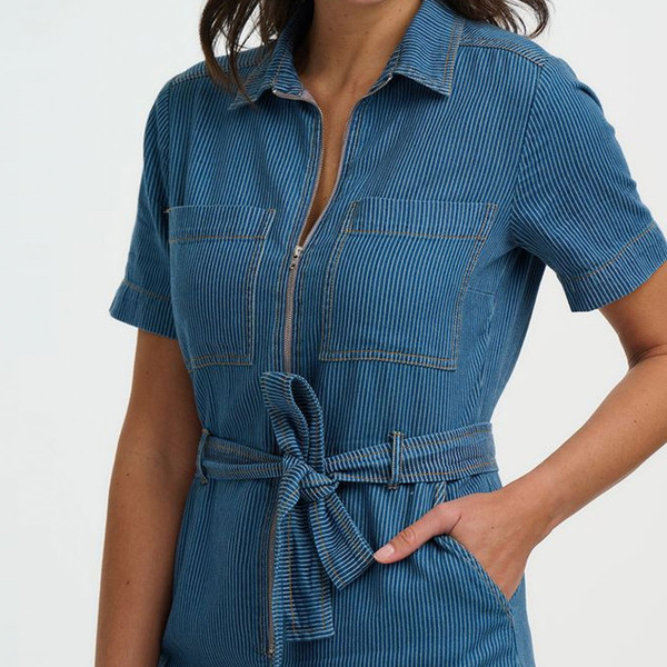 Tie waist belt and collar detail on Sugarhill Brighton Tasha Retro Mini Dress in Blue Stripe Denim
