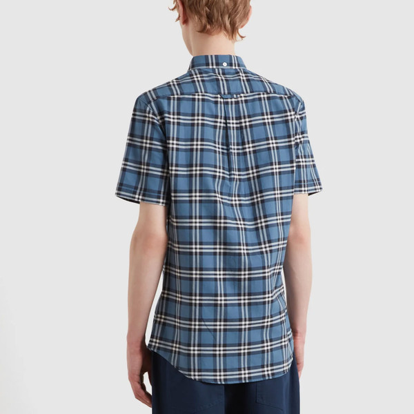 Reverse detail on Farah Vintage Brewer Retro 3 Colour Check Short Sleeve Oxford Shirt in Blue Tide