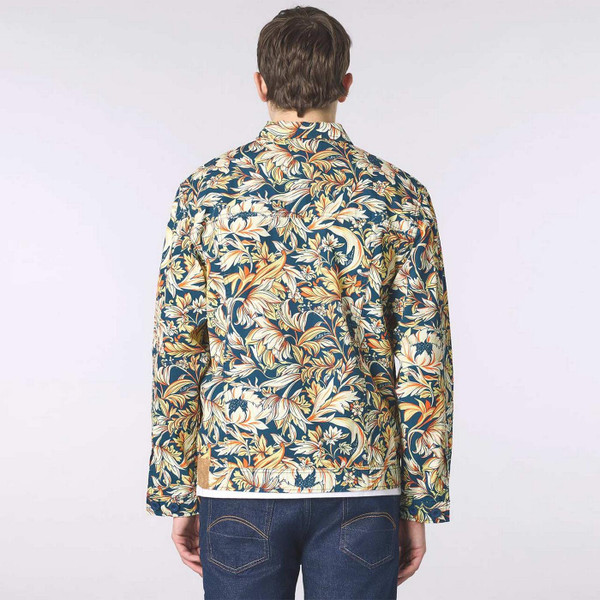 Model Wearing Pretty Green Bostall Men's Retro 70s Canvas Floral Overshirt - Back View