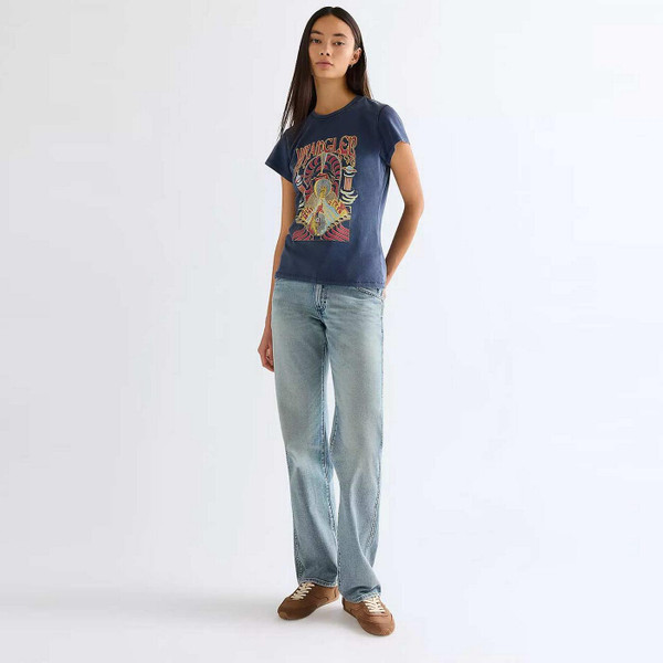 Model Wearing Wrangler Women's Retro 70s Slim Shrunken Band Tee in Navy - Front View
