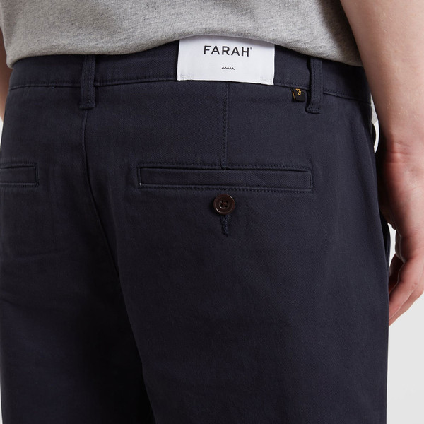 Back pocket on Farah Vintage Mens Hawk Retro 50s Twill Chino Zip Fly Shorts in Navy