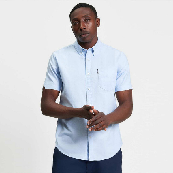 Model Wearing Ben Sherman Men's Mod Short Sleeve Button Down Oxford Shirt in Sky Blue