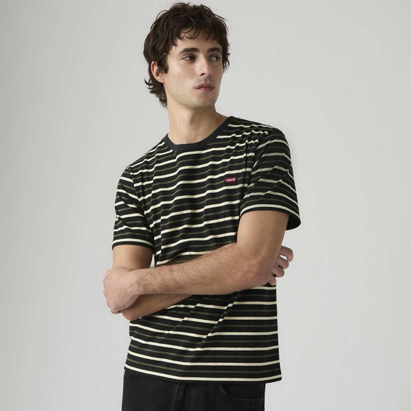 Levi's Original Housemark Andor Stripe men's Retro T-shirt in jet Black - Model View 2