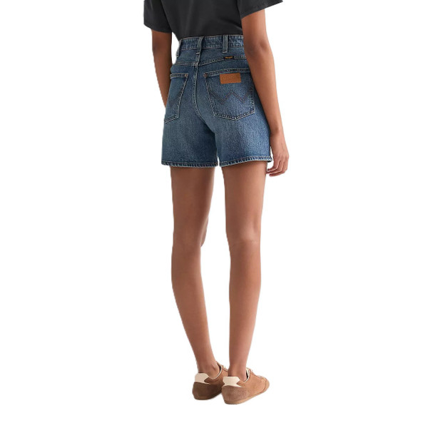 Wrangler Women's Relaxed 5 Inch Blue Denim Retro 70s Cowboy Shorts in Summer Haze - Back Main