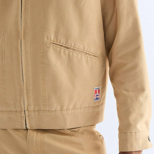 Wrangler Men's Retro Transitional Cord Collar Canvas Jacket in Golden Wheat - Hem and Cuff Detail