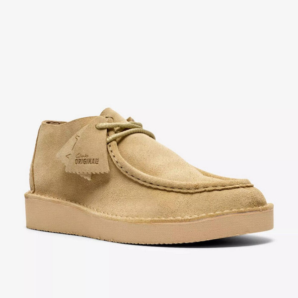 Clarks Originals Desert Nomad Suede Shoes in Maple