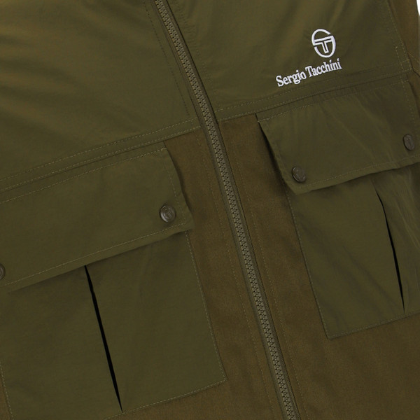 Chest pockets on Sergio Tacchini Calisti Retro Hooded Jacket in Olive
