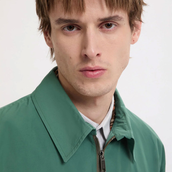 Collar on Baracuta G18 Shirt Collar Mod Harrington Jacket in Bench Blue
