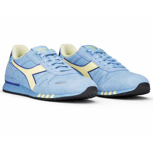 Diadora Titan Men's Retro 80s Running Trainers in Reef Waters - Front View