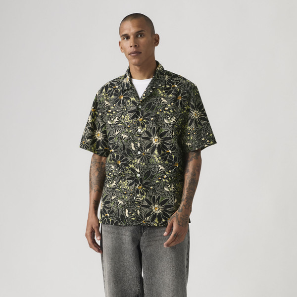 Levi's Sunset Camp Hatch Floral 50s Resort Shirt in Black - Model Front Image Buttoned Up